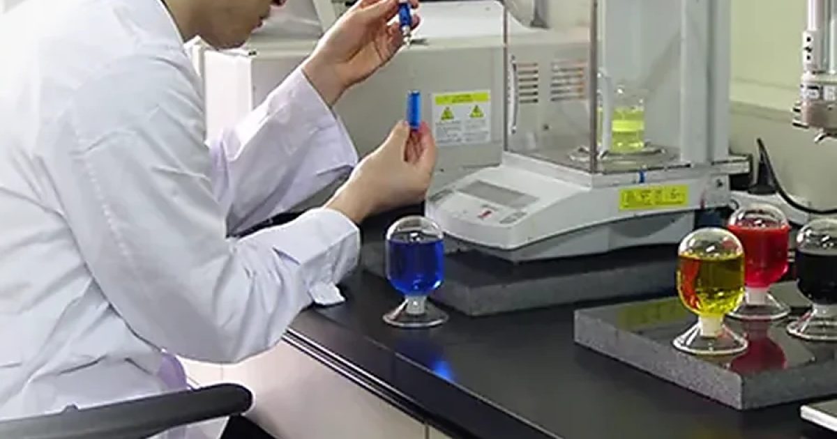 Tinta pigmentada o tinta de colorante: ¿en qué se diferencian? Tamaño de partícula, dispersión y conservación